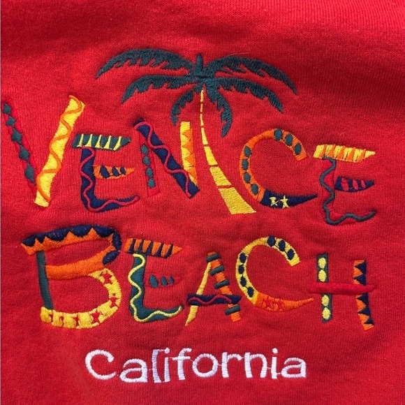 Fruit of the Loom Best‎ Red Venice Beach California Crewneck Sweatshirt Size L - Picture 2 of 9